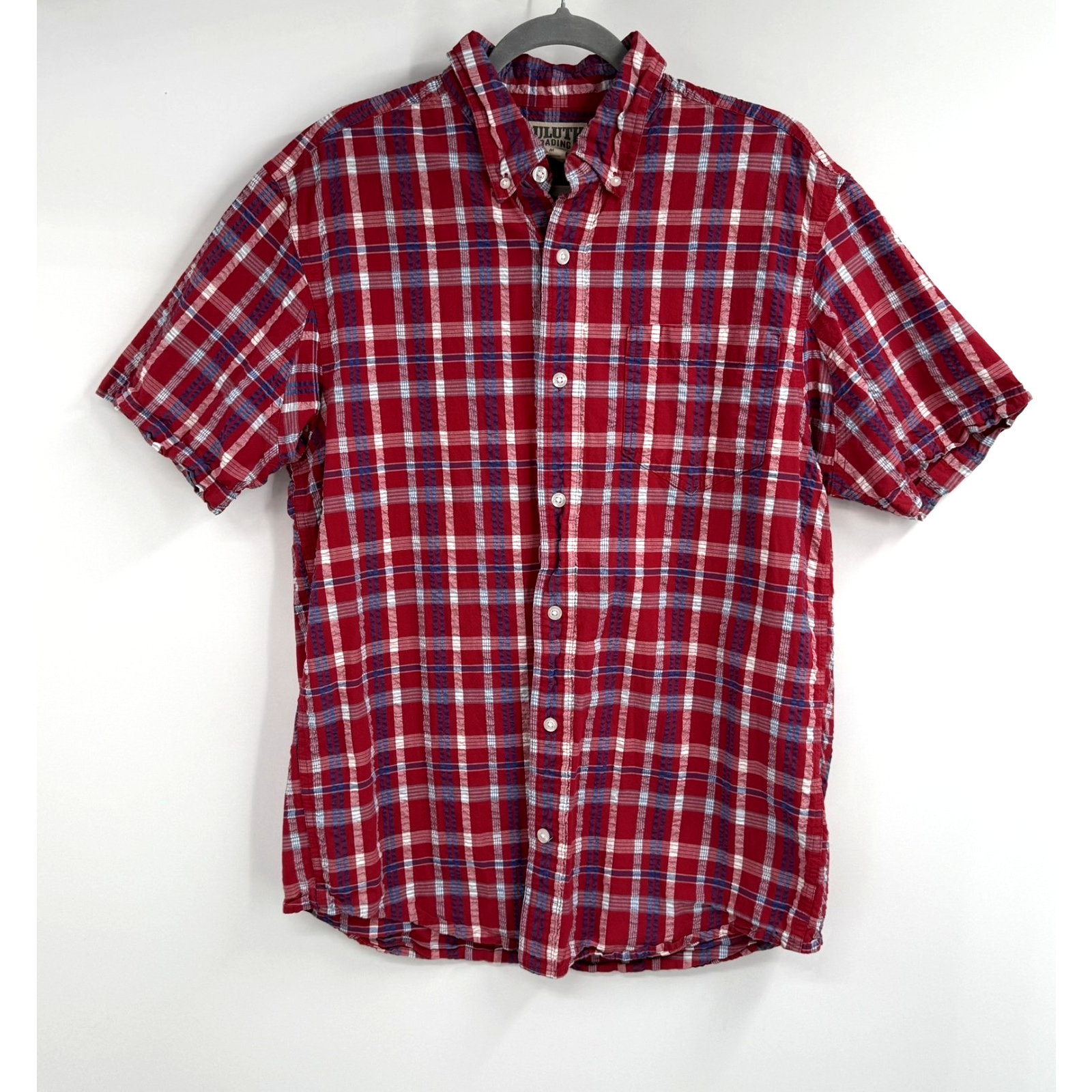 Duluth Trading Button Up Shirt Mens M Red Plaid Seersucker Short Sleeve 60602